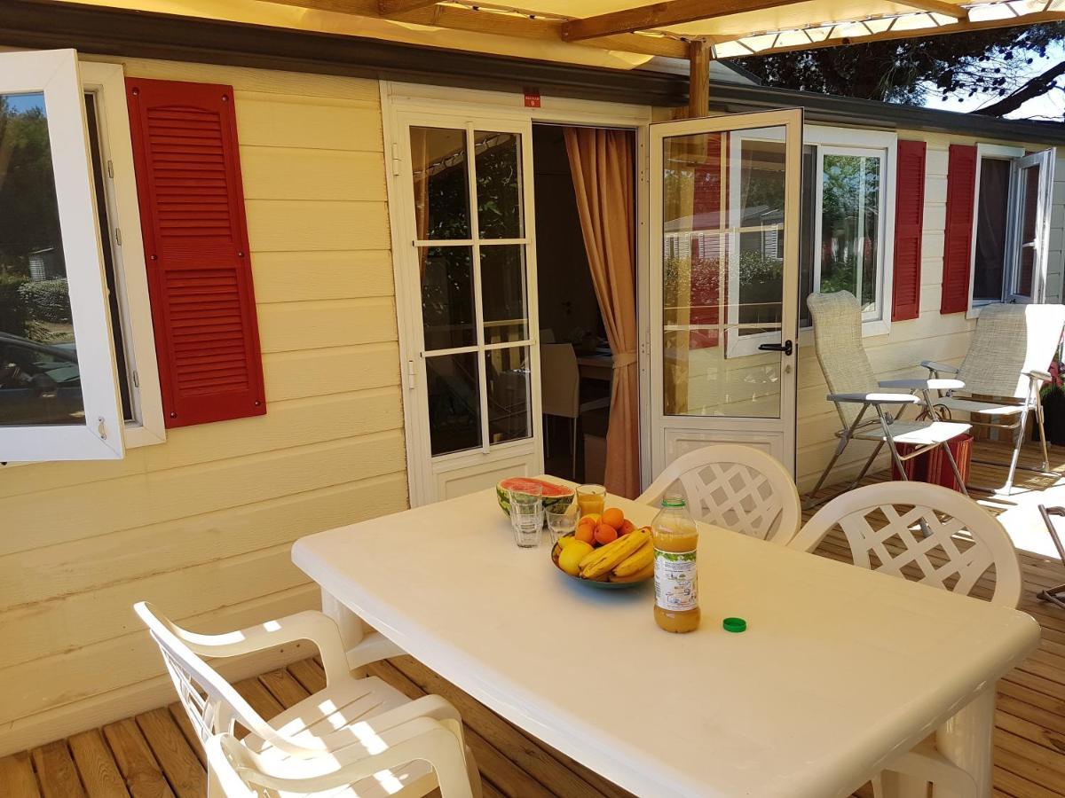 Mobil-Home Camping Novela بورت-لا-نوفيل المظهر الخارجي الصورة